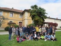 foto gruppo famiglia18-19.4.15